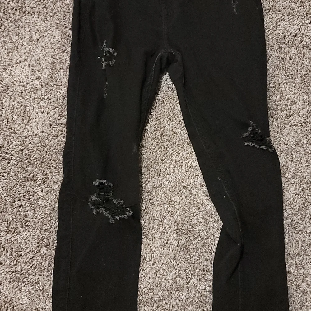Hollister High-Rise Super Skinny - Size 1S Black Jeans